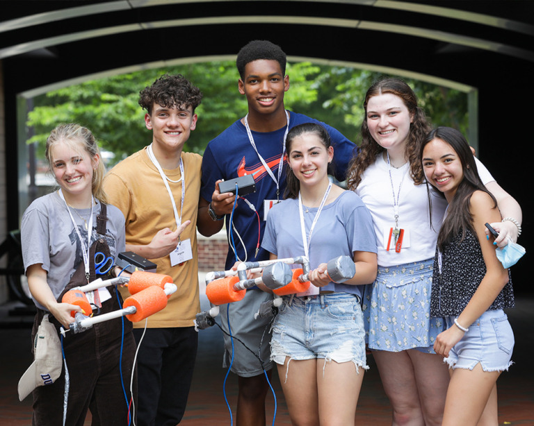 Explore Our Summer Engineering Programs for High School Students